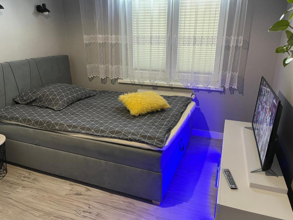 Ferienwohnung Apartament Przy Bystrzanskiej Bielsko-Biala Exterior foto