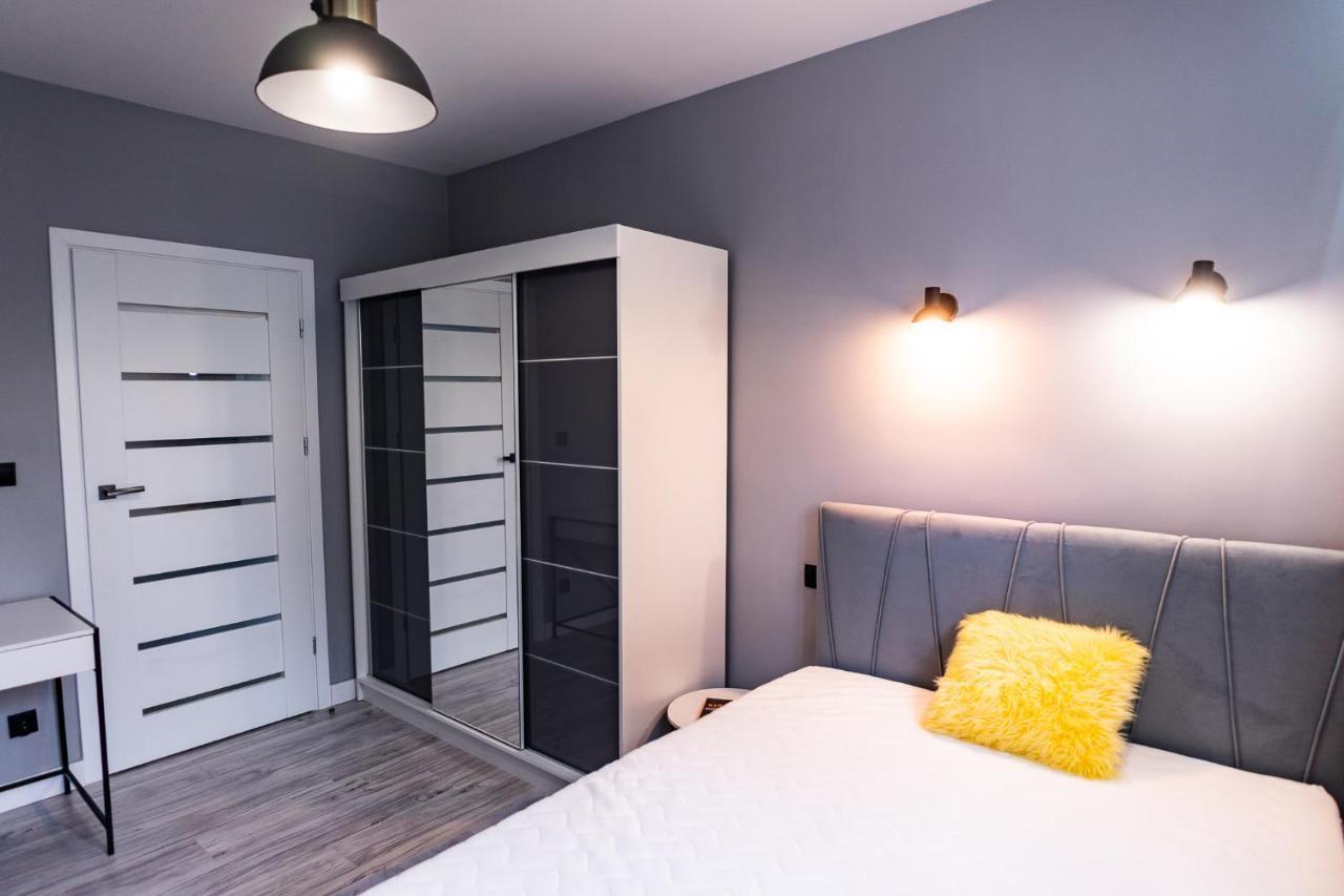 Ferienwohnung Apartament Przy Bystrzanskiej Bielsko-Biala Exterior foto